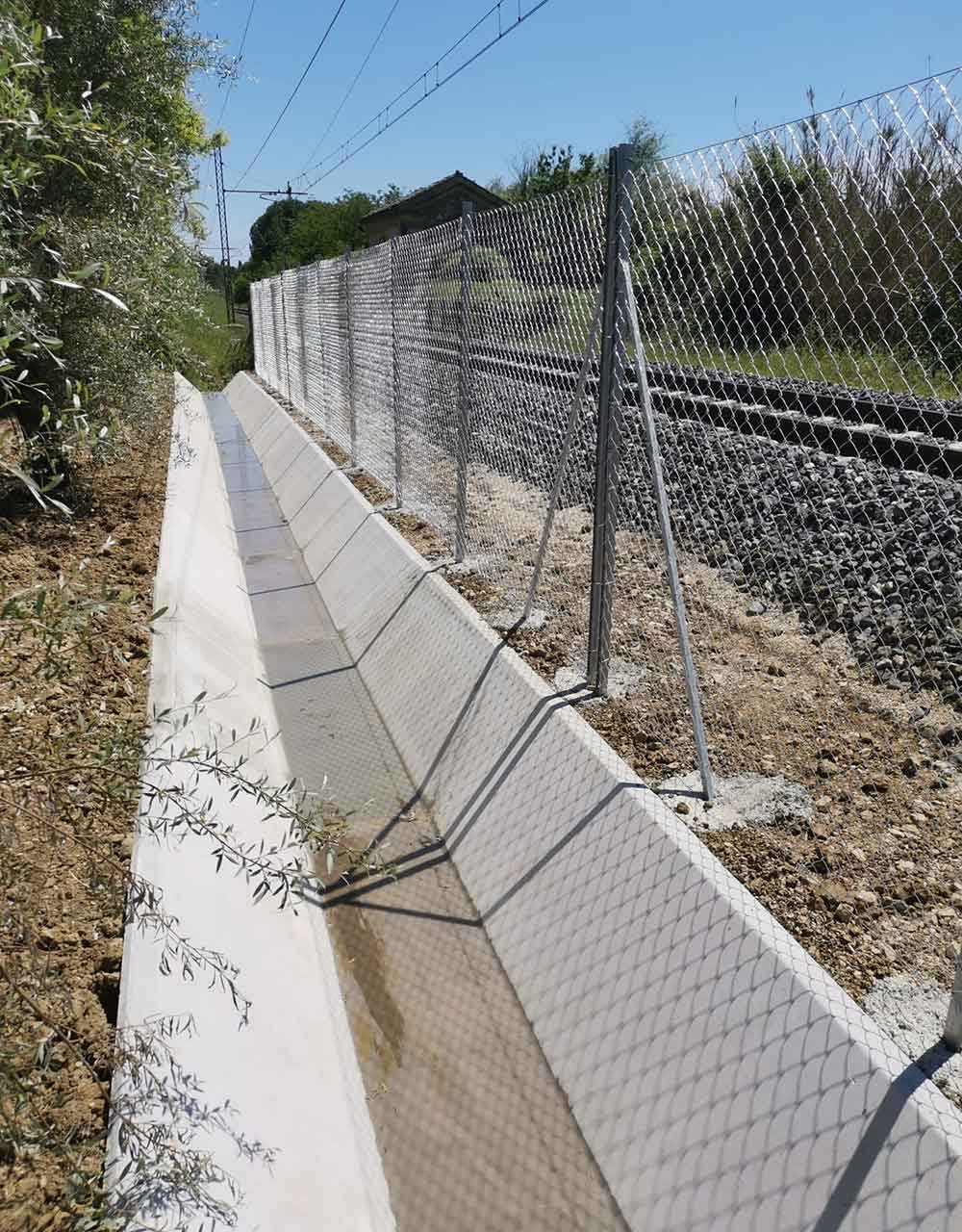 Pensiline e marciapiedi di stazione